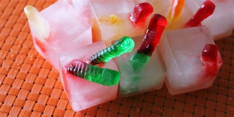 theyre-creepy-theyre-crawly-theyre-gummy-worm image