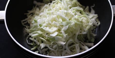 aloo-cabbage-sabzi-recipe-dry-potato-cabbage-sabji image