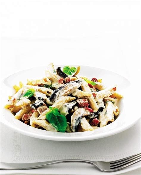 cheats-creamy-mushroom-pasta-recipe-delicious image