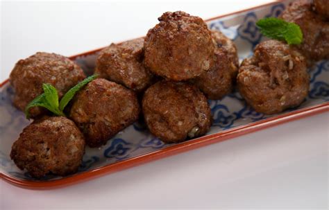 baked-lamb-meatballs-with-cayenne-cumin-and-red image
