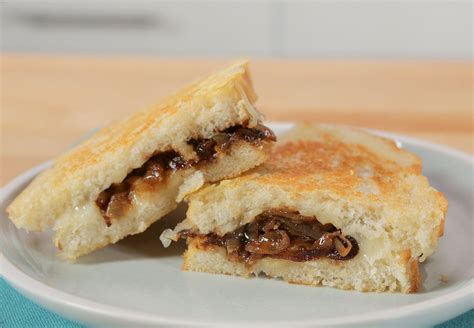 french-onion-soup-grilled-cheese-better-homes image
