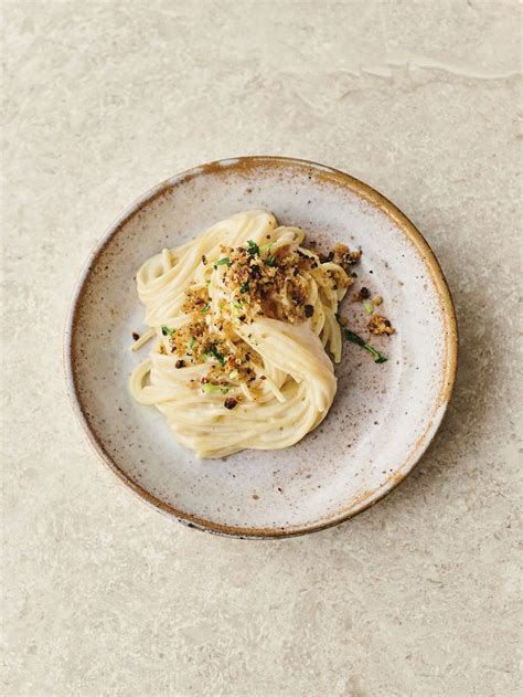 cauliflower-cheese-pasta-jamie-oliver image