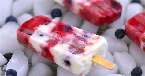 oatmeal-yogurt-breakfast-popsicles image