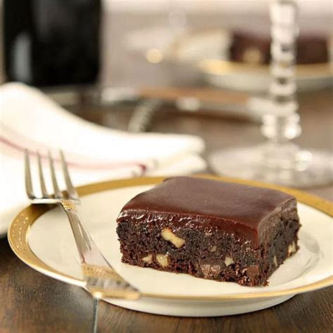 creative-culinarys-pinot-noir-chocolate-brownies image