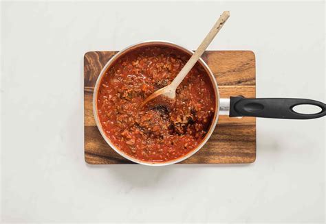 tuscan-style-ragu-meat-sauce-recipe-the-spruce-eats image