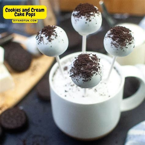 cookies-and-cream-cake-pops-diy-and-fun image