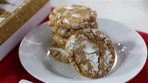 gingerbread-crinkle-cookies image