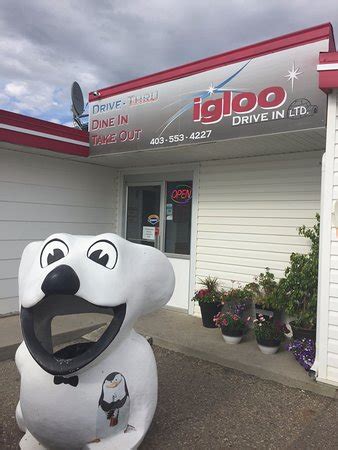 igloo-drive-in-fort-macleod-restaurant-reviews image