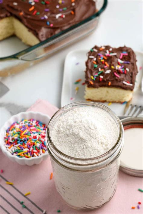 homemade-cake-mix-recipe-only-5-ingredients-all image