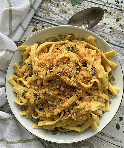 buttered-noodles-crispy-crumbled-ritz-topping-a-gouda-life image