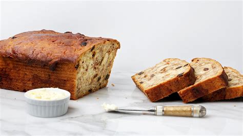 slow-rise-no-knead-cinnamon-raisin-bread image