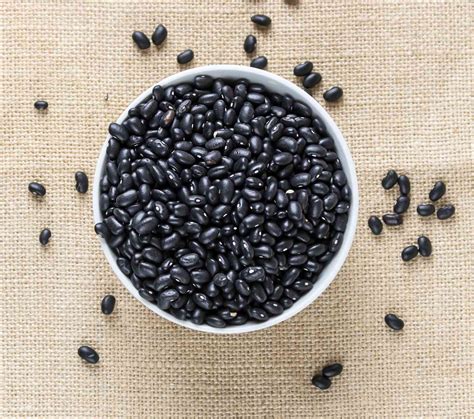 spanish-black-beans-alubias-negras-de-tolosa-recipe-the image