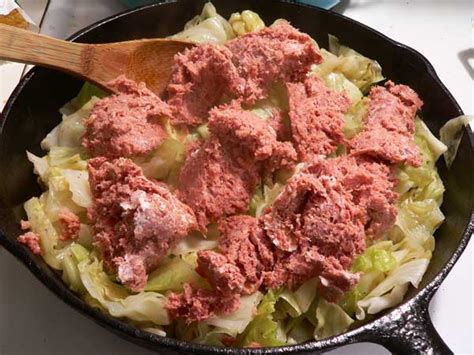 easy-corned-beef-with-cabbage image