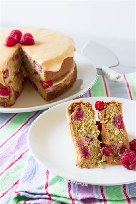 raspberry-caramel-cake-annies-noms image