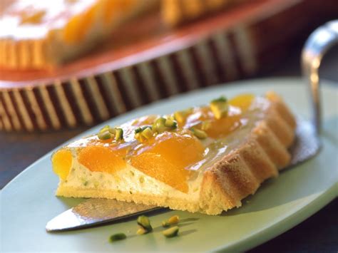 cream-cheese-and-apricot-tart-recipe-eat-smarter-usa image