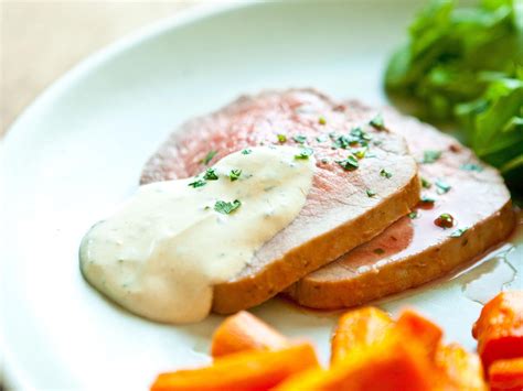 recipe-roast-eye-of-round-with-dijon-and-horseradish image