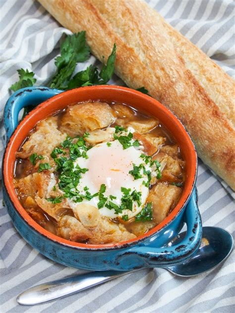 sopa-de-ajo-spanish-garlic-soup-curious-cuisiniere image