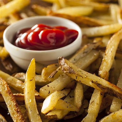 the-secret-technique-for-getting-crispy-oven-baked-fries image