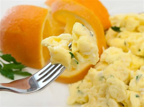oven-perfect-creamy-scrambled-eggs image