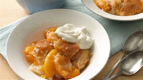 peach-crisp-cobbler-recipes-bettycrockercom image