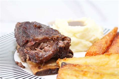 slow-cooked-short-ribs-tender-tasy-meat-cooked-on image