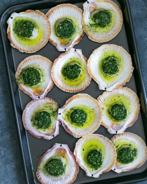 scallops-baked-in-the-shell-with-garlic-herb-butter image