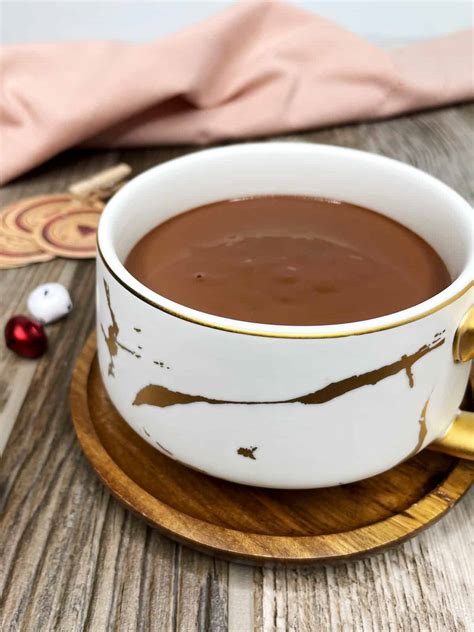 best-chocolat-chaud-french-hot-chocolate-baking-like image