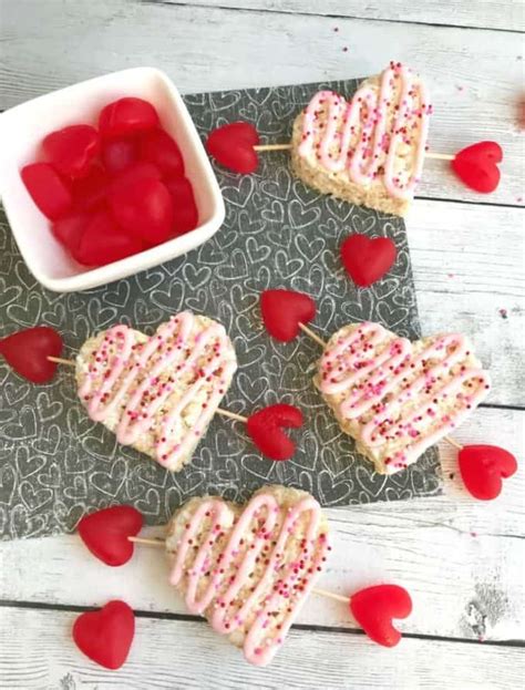 valentines-rice-krispie-treat-hearts-an-easy-valentines image