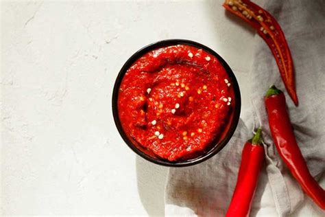 easy-homemade-chili-paste-spicy-dipping-sauce image