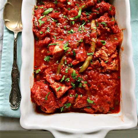italian-slow-cooked-pork-chops-in-tomato-sauce-with image