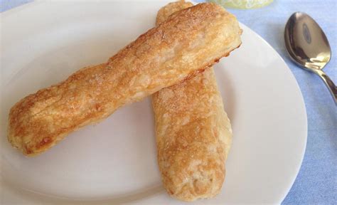 quesitos-cheese-filled-puff-pastry-jewish-food image