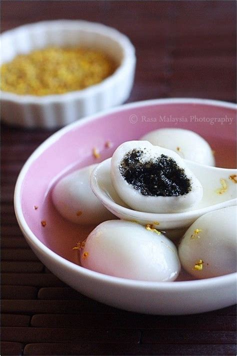 black-sesame-dumplings-rasa-malaysia image