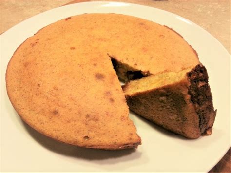 torta-de-pltano-recipe-colombian-plantain-bread image