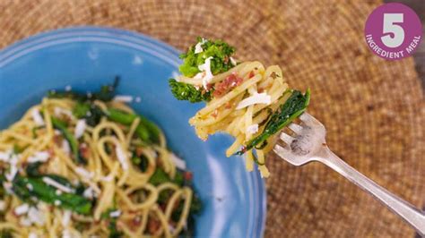 spaghetti-with-broccoli-rabe-and-salami image
