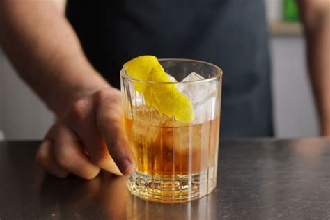 monte-carlo-cocktail-rye-whiskey-benedictine image
