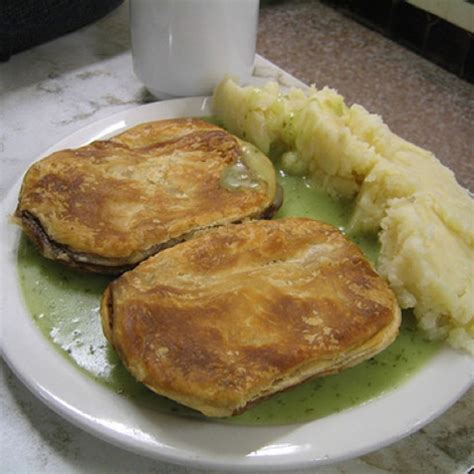 traditional-pie-n-mash-with-parsley-liquor-bigoven image