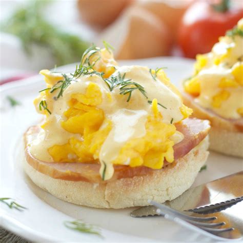skinny-scrambled-eggs-benedict-with-low-fat-hollandaise image