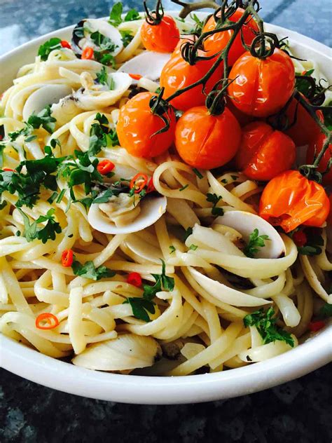 linguini-pasta-with-clams-and-squid-ramonas-cuisine image