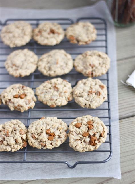 cinnamon-chip-oatmeal-cookies-bake-your-day image