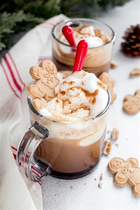 gingerbread-latte-starbucks-copycat-recipe-smells image