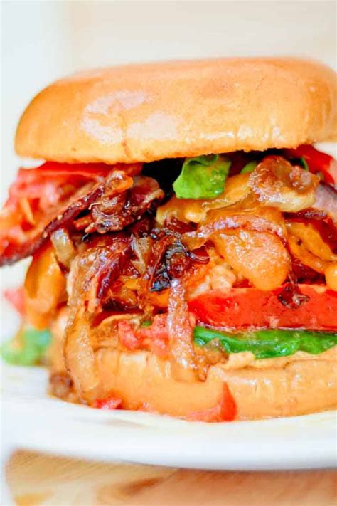 chicken-burger-with-bacon image