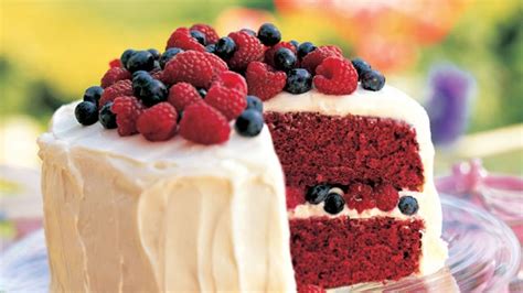 red-velvet-cake-with-raspberries-and-blueberries-bon image