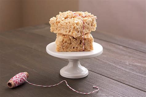 brown-butter-rice-crispy-treats-handle-the-heat image
