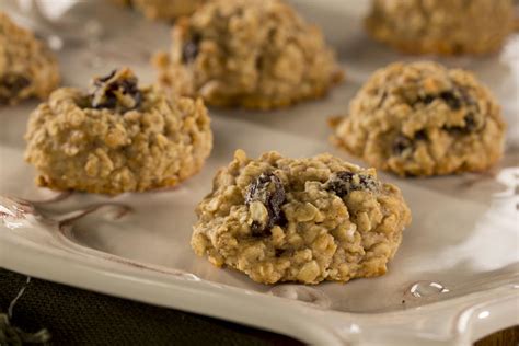 grandmas-oatmeal-raisin-cookies image