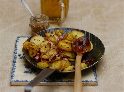 fried-potatoes-with-bacon-recipe-eat-smarter-usa image