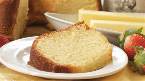 southern-butter-pound-cake-divas-can-cook image