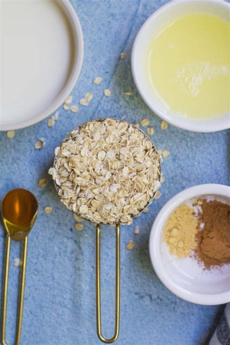 egg-white-oatmeal-the-clean-eating-couple image