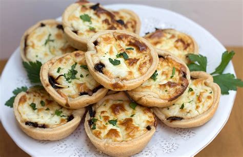 feta-and-caramelized-onion-tarts-errens-kitchen image