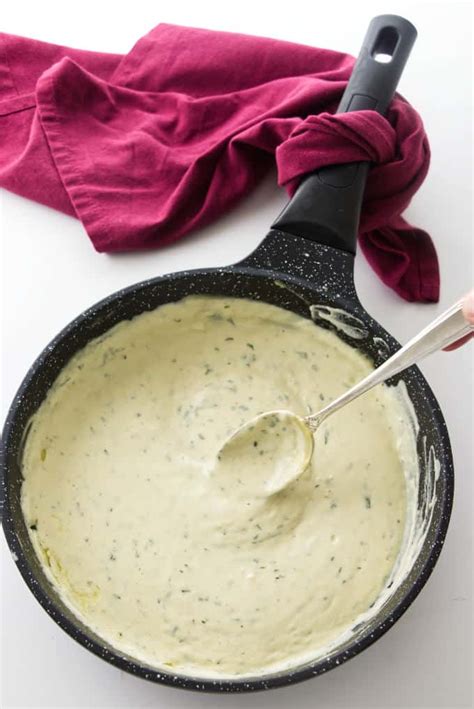 creamy-tarragon-sauce-savor-the-best image