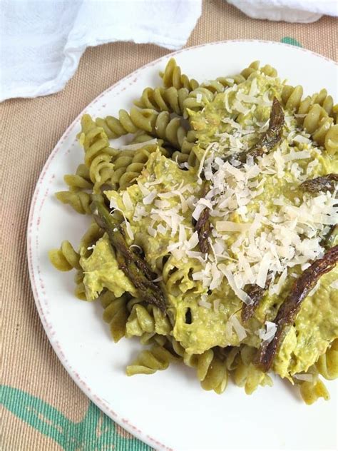 pasta-with-seaweed-asparagus-pesto-eat-like-no image